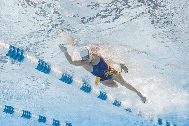  FINIS Hydro Hip