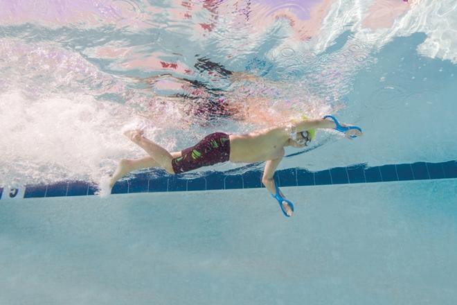  FINIS JNR Forearm Fulcrum