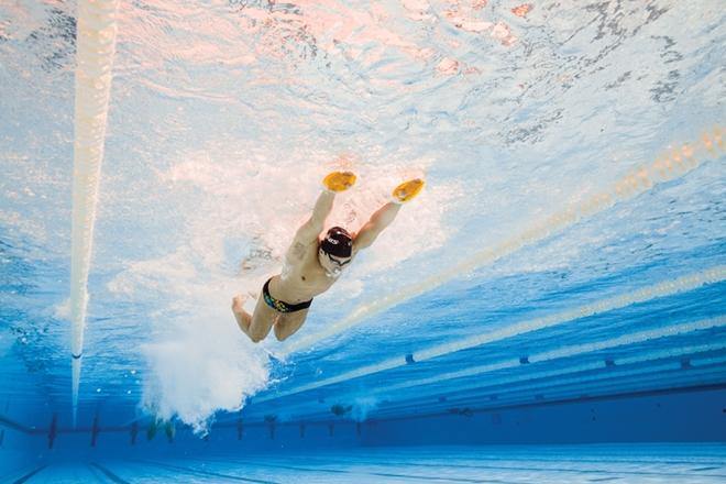  FINIS Agility Floating Paddle