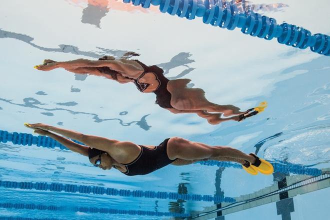  FINIS Positive Drive Fins ( PDF)